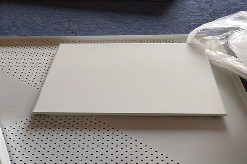 百色工装吊顶铝扣板生产厂家 南宁冲孔白色铝扣板吊顶