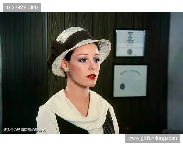 《温柔乡》:她爱的不是他,而是……9个细节让你怀疑人生 《温柔乡》:她爱的不是他,而是……9个细节让你怀疑人生